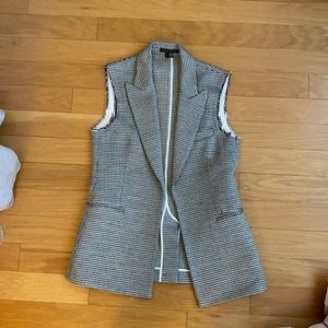 Theory vest